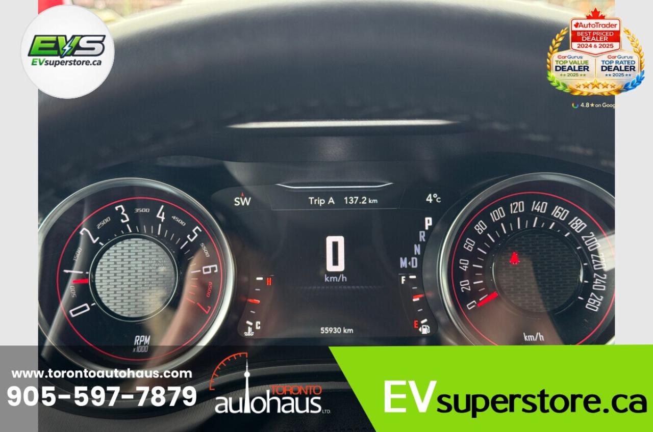 2023 Dodge Challenger SXT PLUS/NO ACCIDENTS/LEATHER/GPS Photo