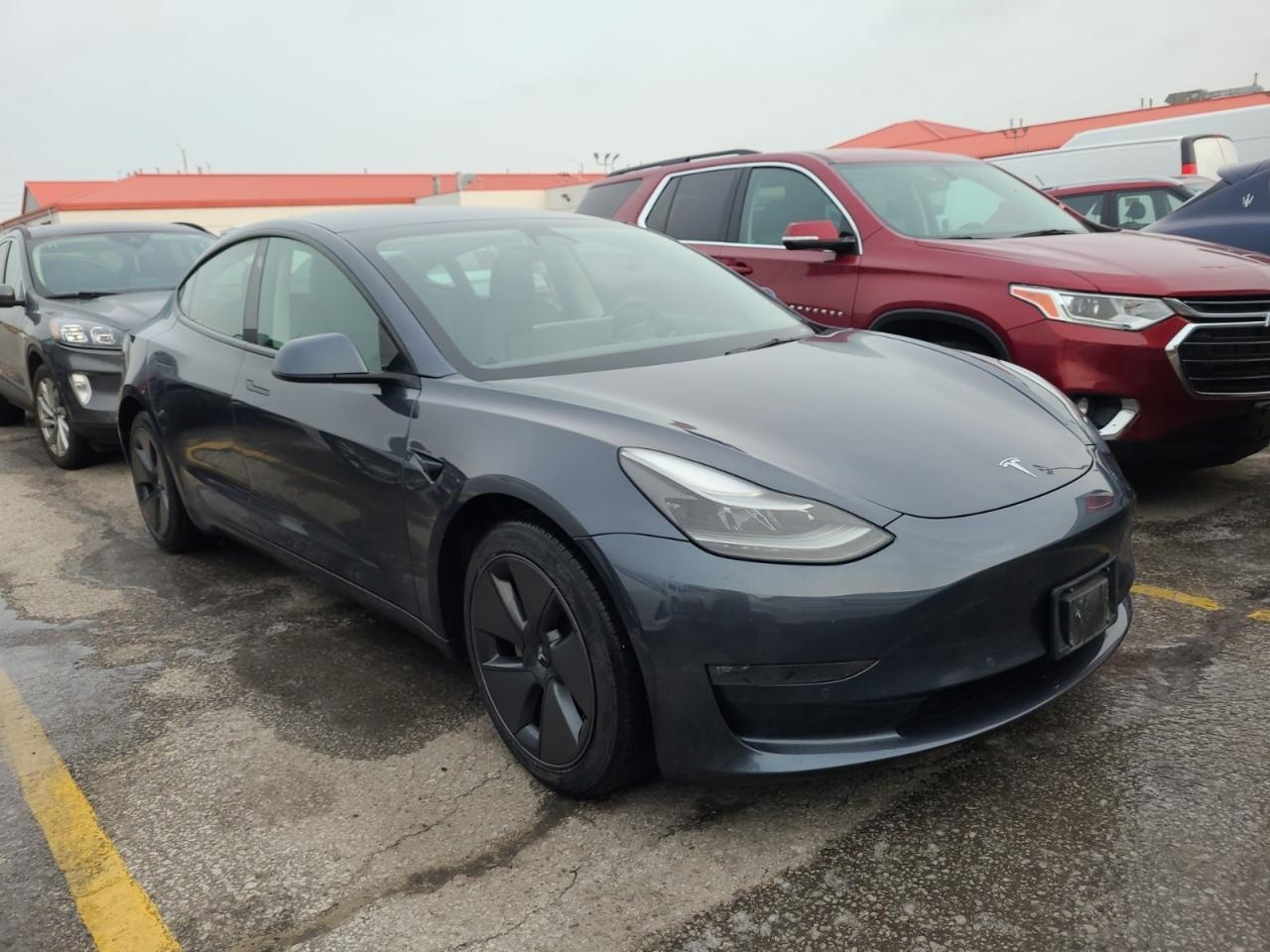 2022 Tesla Model 3 LR AWD I OVER 100 TESLAS EVSUPERSTORE.CA Photo2