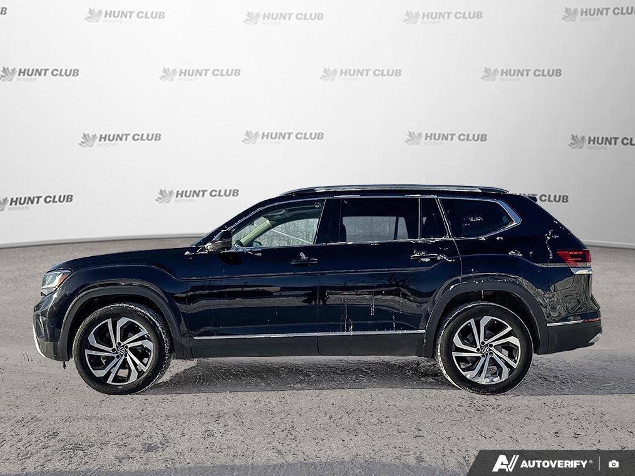 2023 Volkswagen Atlas Highline   7 Passenger   Moonroof   Navigation   H Photo3