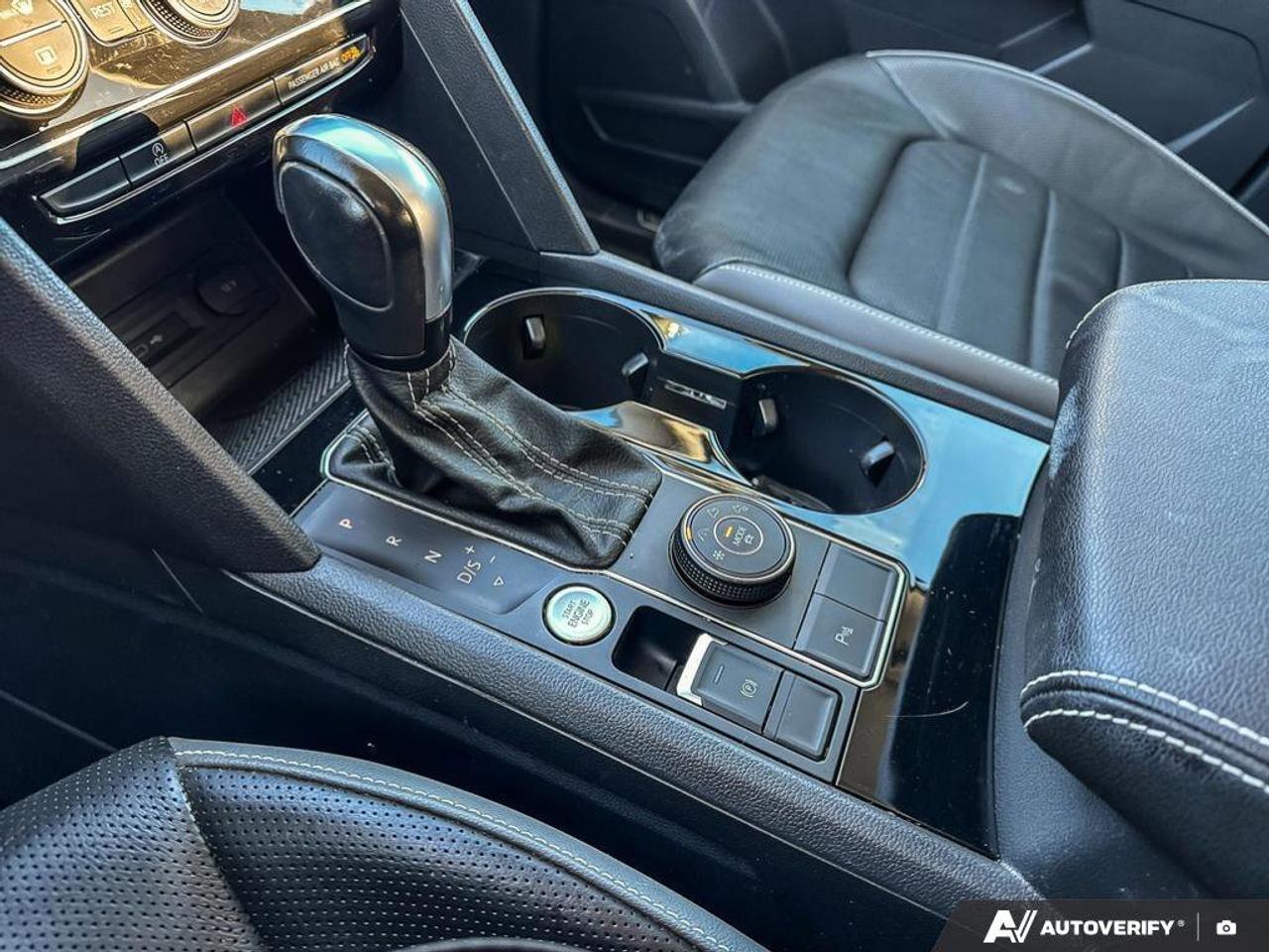 2023 Volkswagen Atlas Highline   7 Passenger   Moonroof   Navigation   H Photo