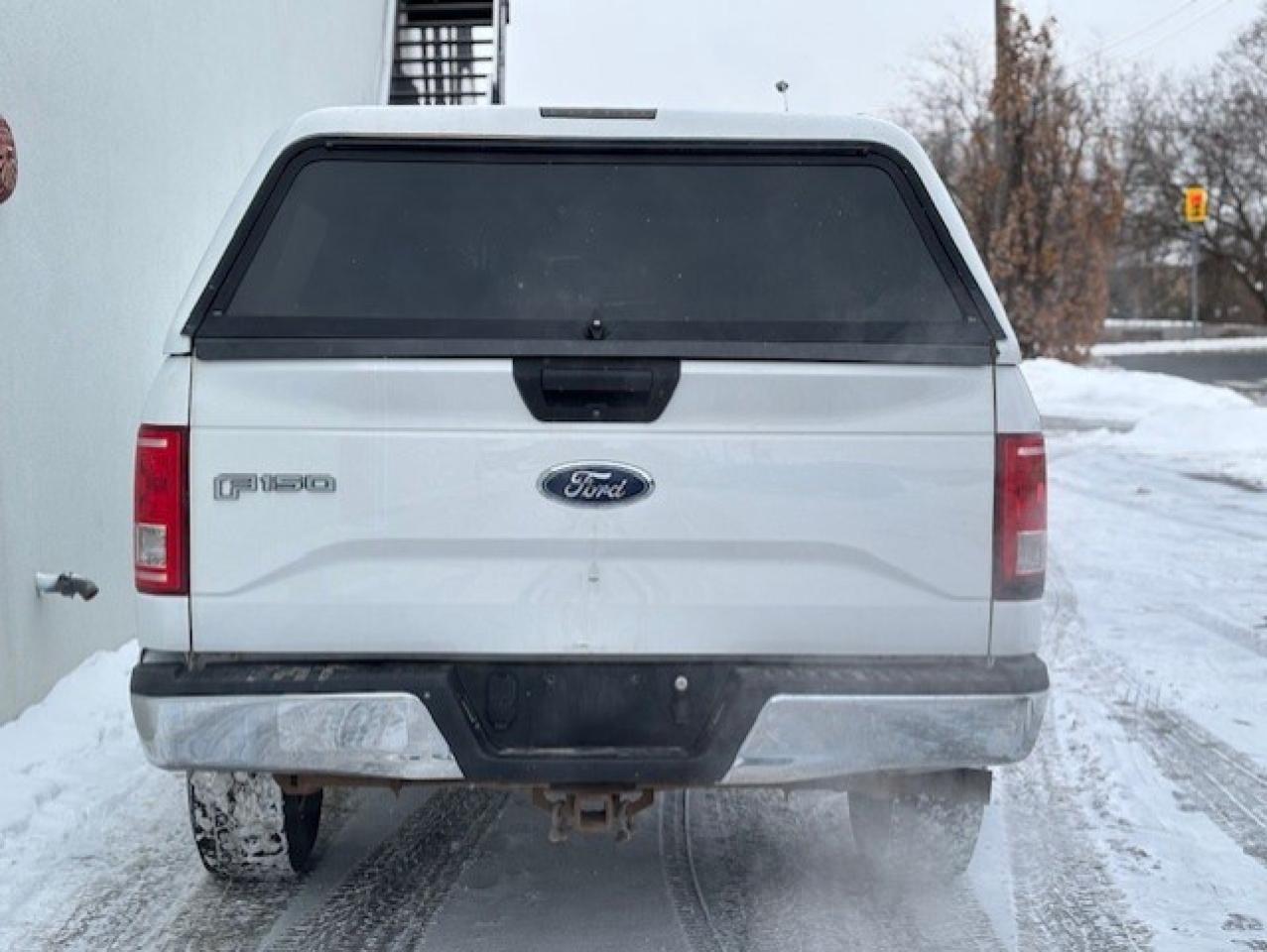 2017 Ford F-150 XLT 4WD SUPER CREW-CAMERA-CAP-NEW TIRES-CERTIFIED! Photo4