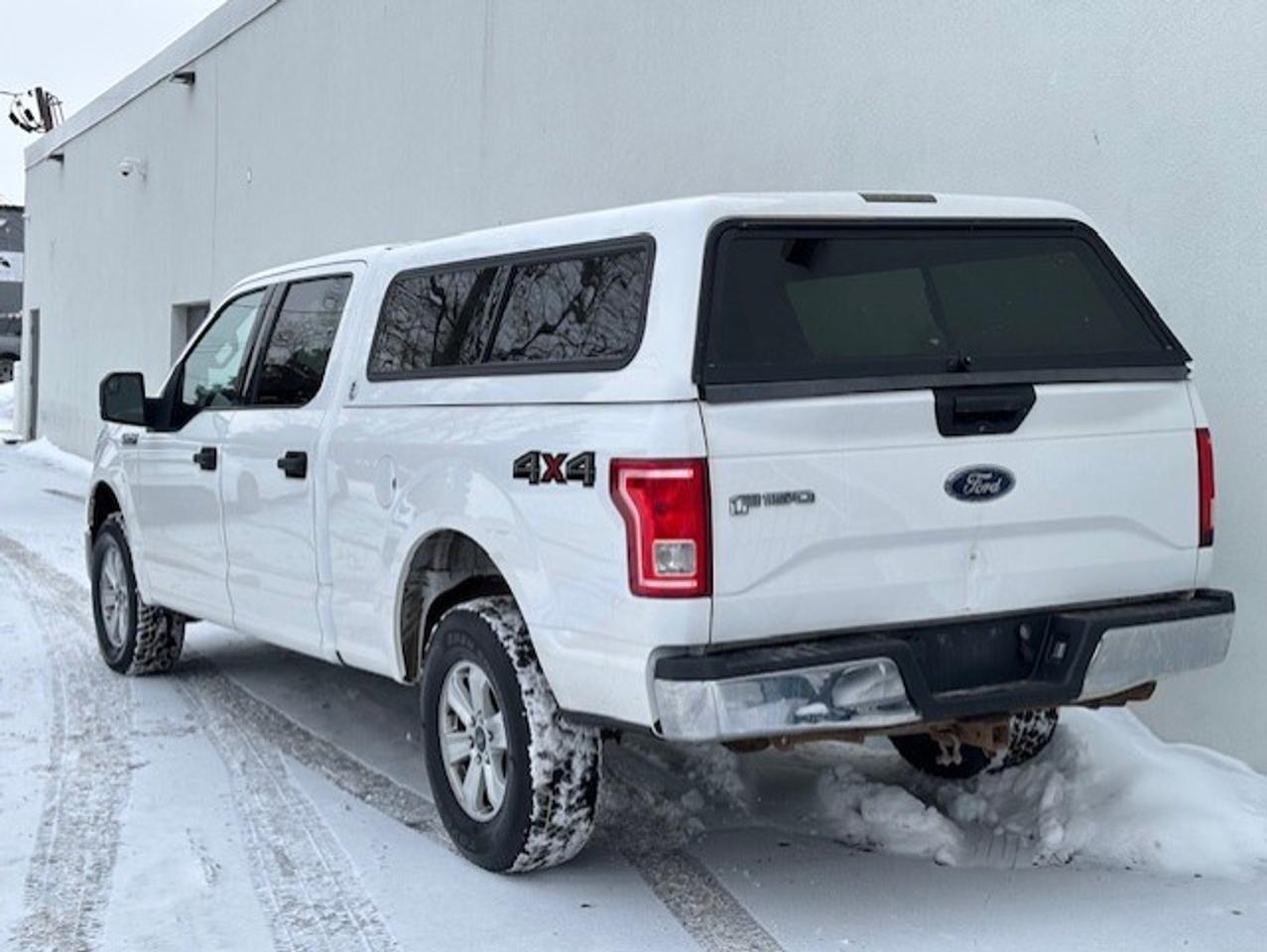 2017 Ford F-150 XLT 4WD SUPER CREW-CAMERA-CAP-NEW TIRES-CERTIFIED! Photo