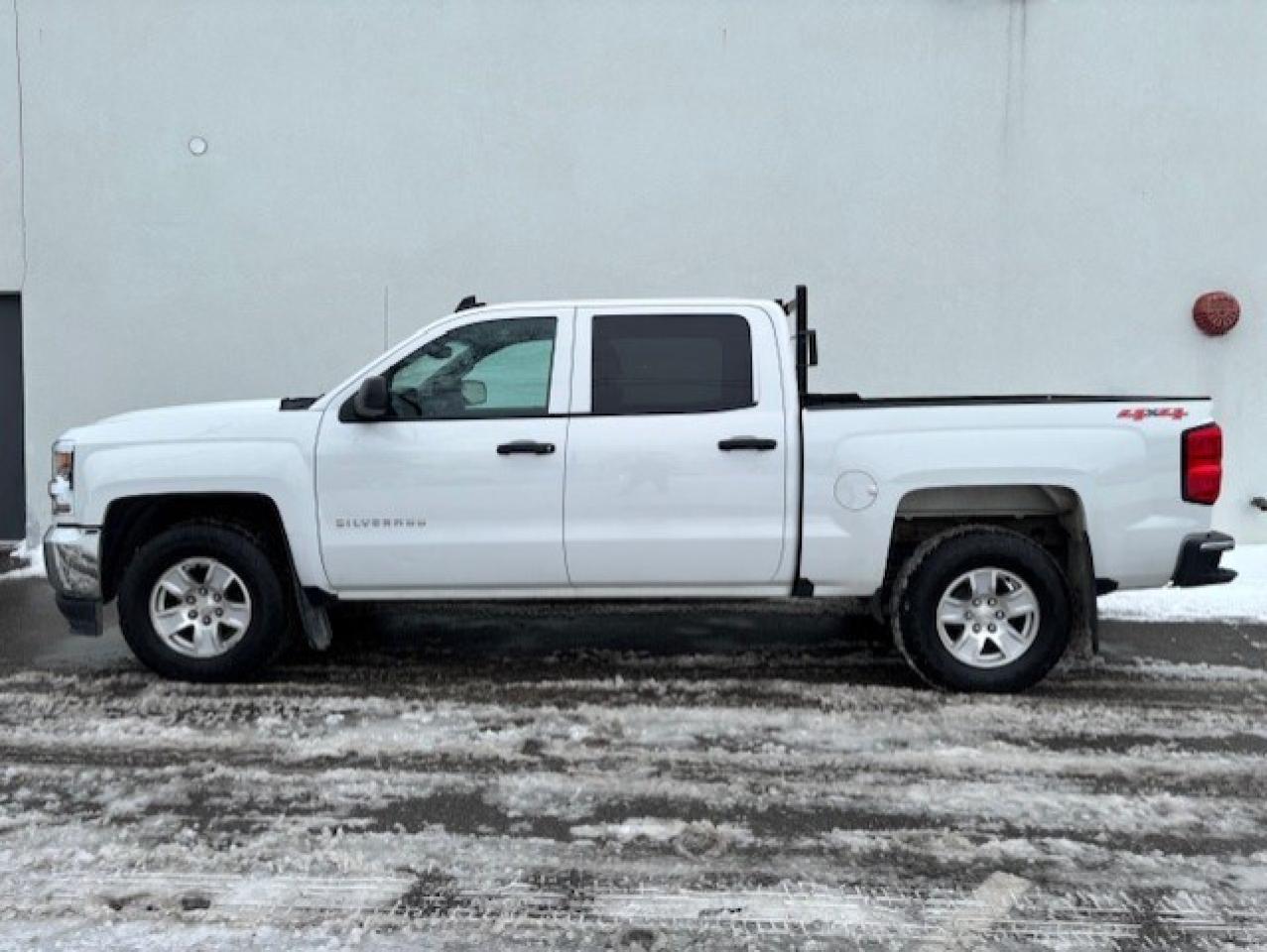 2018 Chevrolet Silverado 1500 LS 4WD **V8 CREW CAB-CAMERA-TOW PKG-CERTIFIED** Photo
