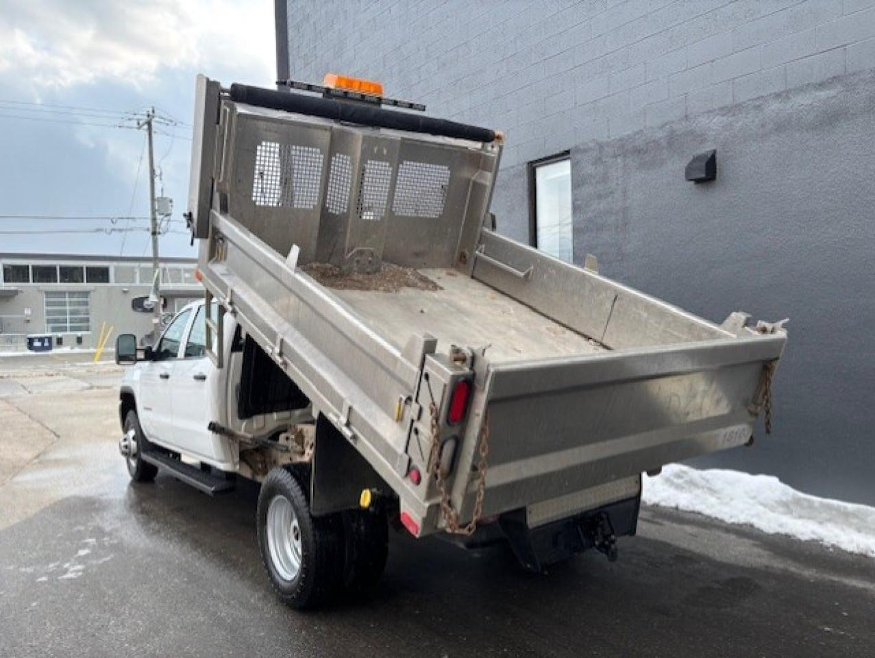 2019 GMC Sierra 3500HD CREW CAB **ALUMINUM DUMP BOX-1 OWNER-CERTIFIED** Photo