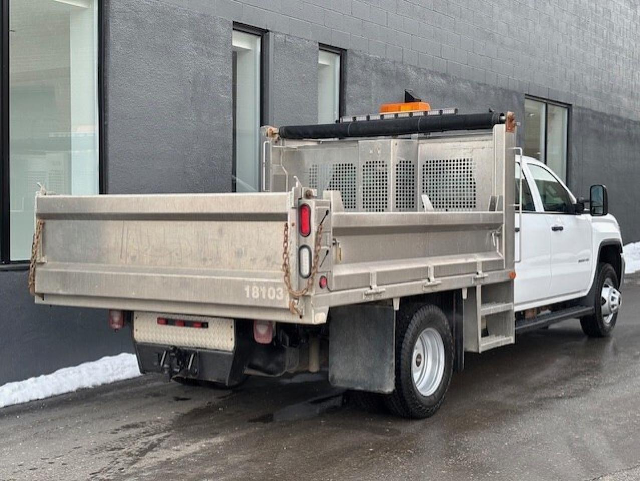 2019 GMC Sierra 3500HD CREW CAB **ALUMINUM DUMP BOX-1 OWNER-CERTIFIED** Photo