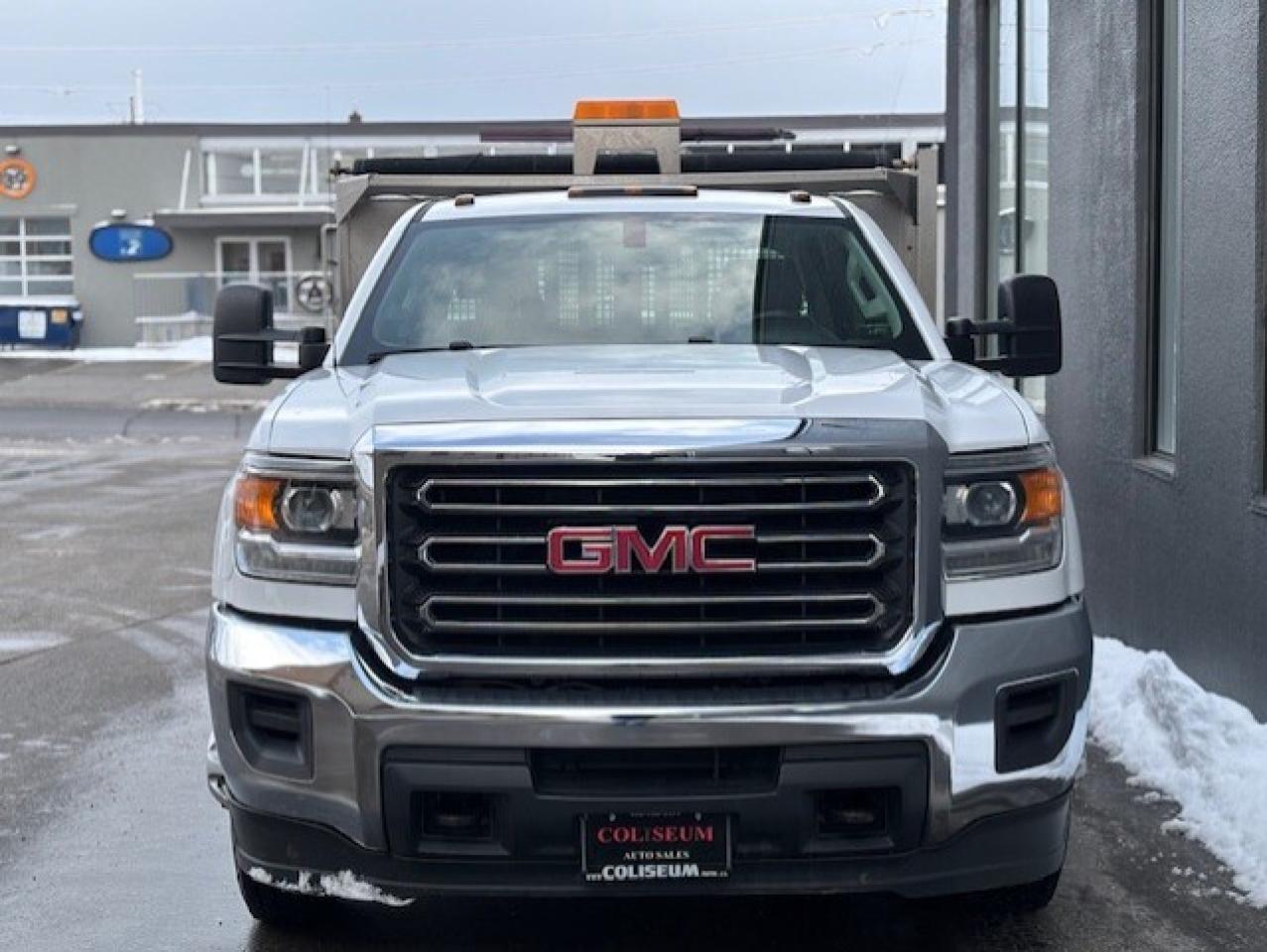 2019 GMC Sierra 3500HD CREW CAB **ALUMINUM DUMP BOX-1 OWNER-CERTIFIED** Photo