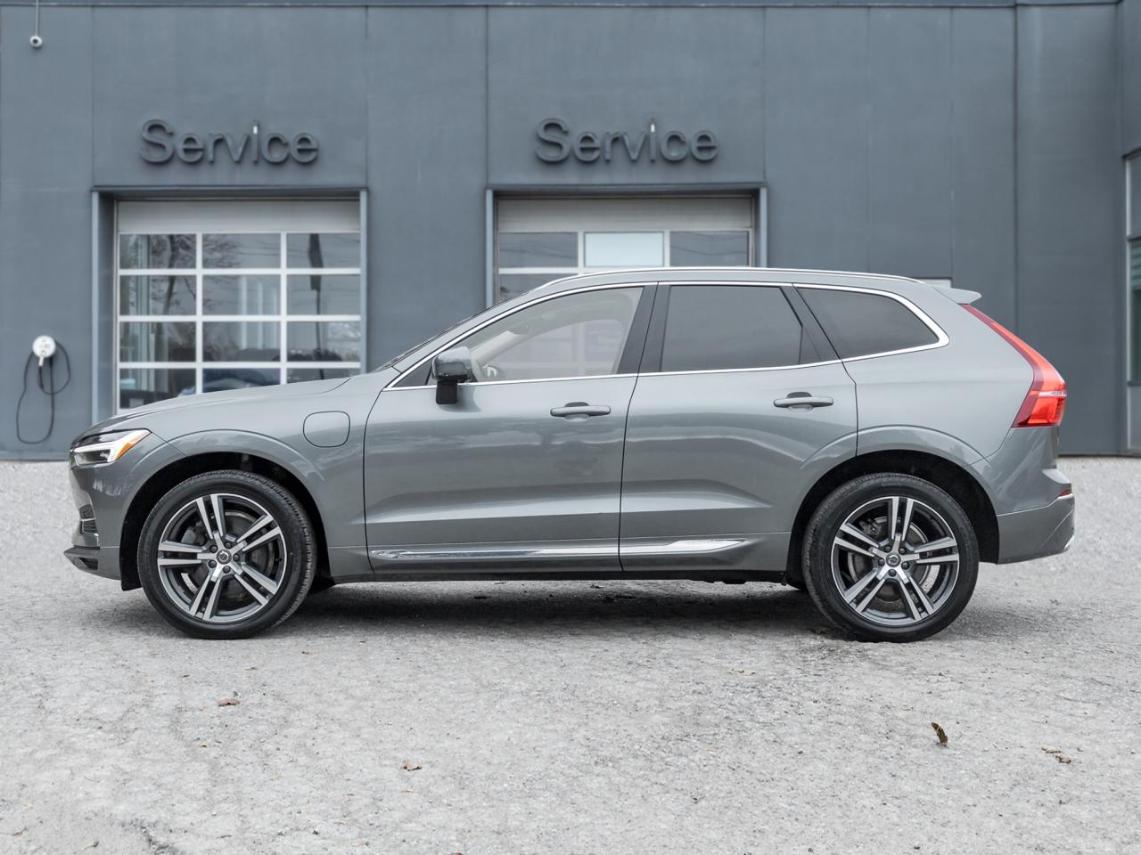 2021 Volvo XC60 Recharge Recharge T8 eAWD PHEV Inscription Exp  VOLVO CPO Photo2
