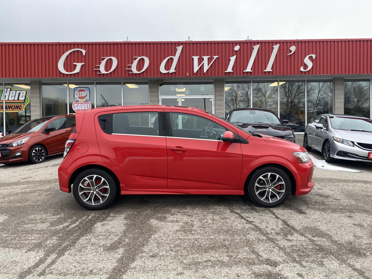 2017 Chevrolet Sonic LT, SUNROOF, AUTO START, HEATED SEATS, BACK UP CAM Photo0