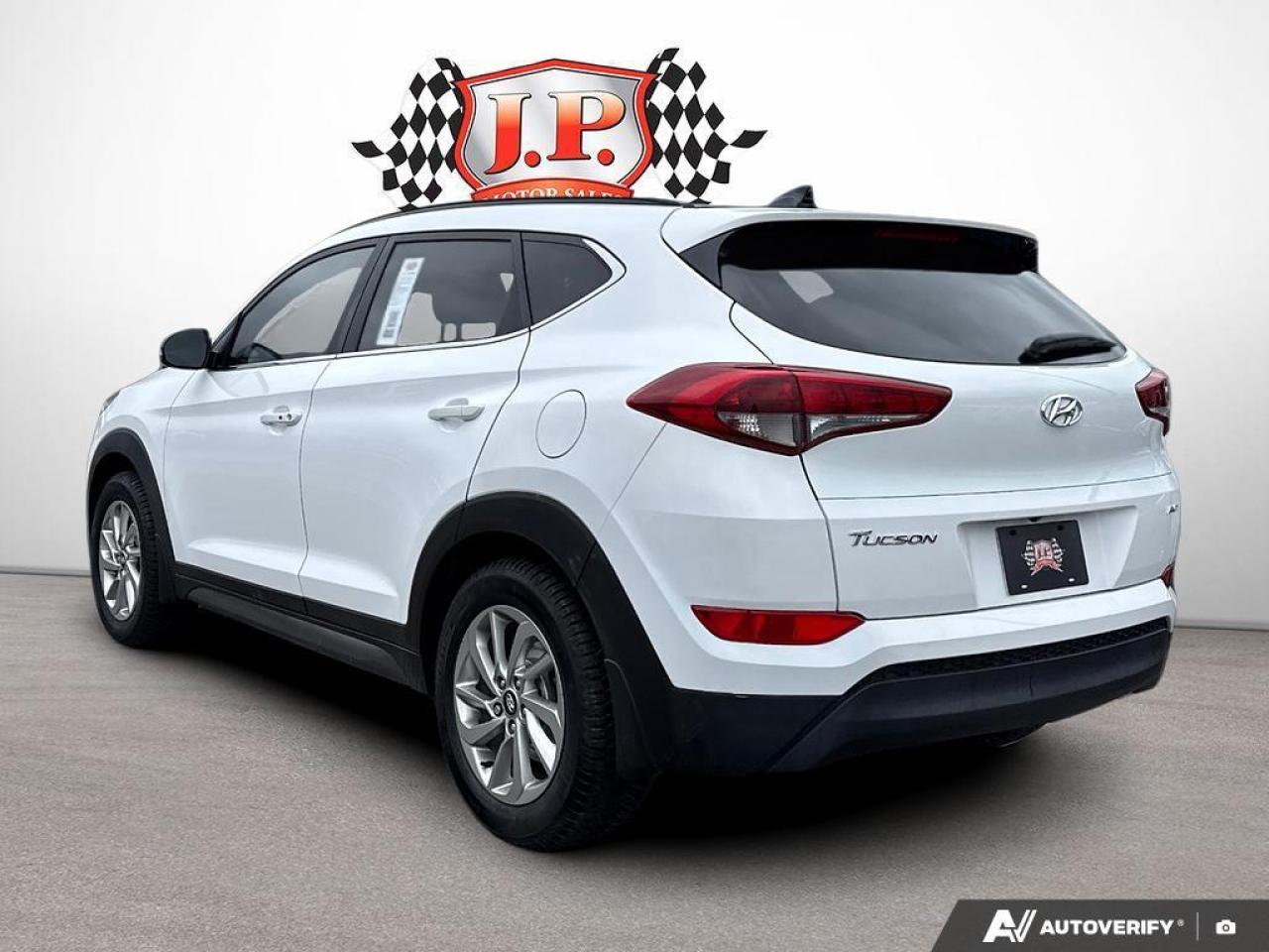 2016 Hyundai Tucson Luxury BACKUP CAM   BLUETOOTH   HTD SEATS   KEYLES Photo3