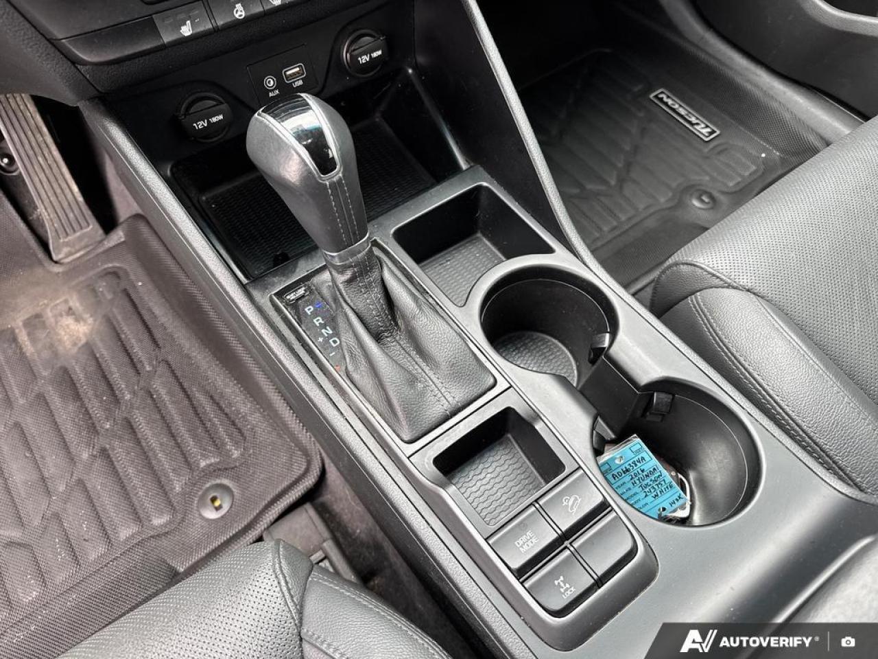 2016 Hyundai Tucson Luxury BACKUP CAM   BLUETOOTH   HTD SEATS   KEYLES Photo