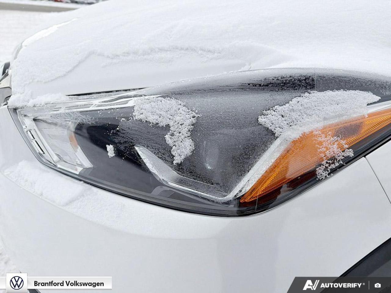 2019 Nissan Kicks SR Photo