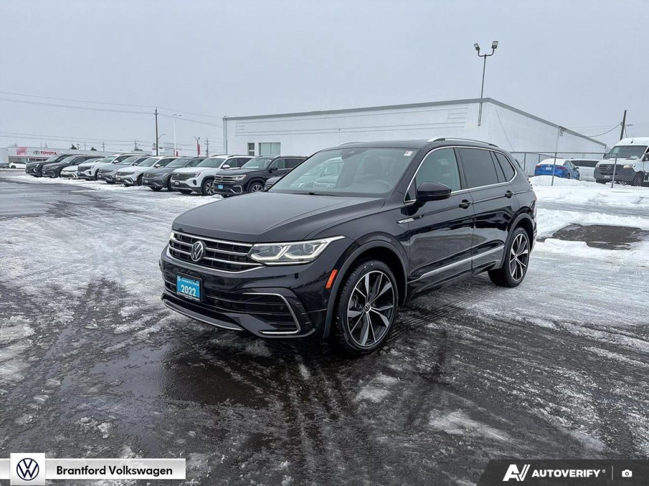 2022 Volkswagen Tiguan Highline R-line Photo