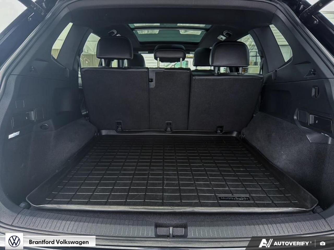 2022 Volkswagen Tiguan Highline R-line Photo