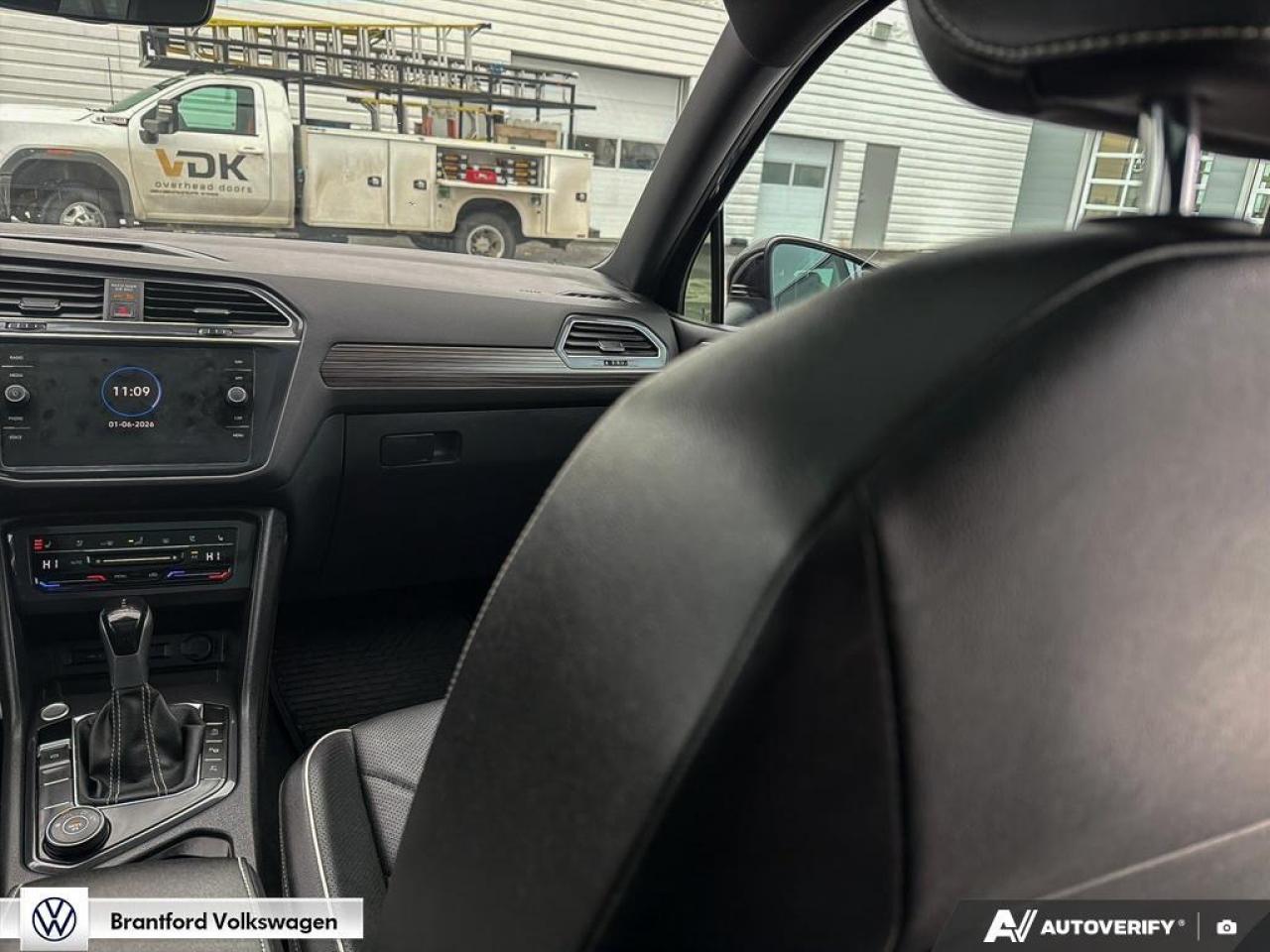 2022 Volkswagen Tiguan Highline R-line Photo