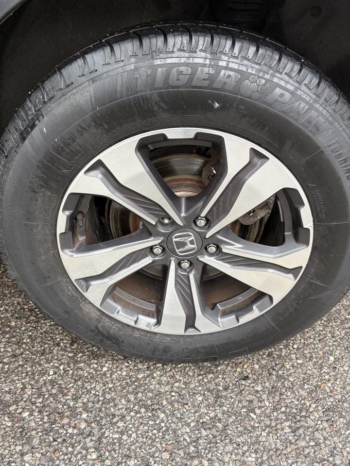 2017 Honda CR-V AWD 5dr LX Photo