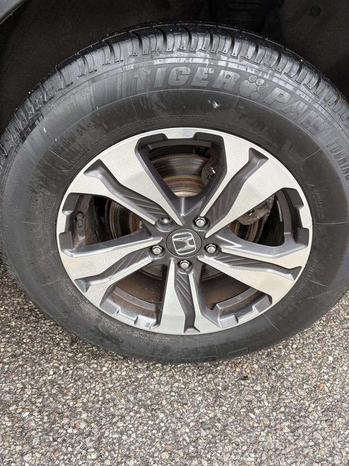 2017 Honda CR-V AWD 5dr LX Photo