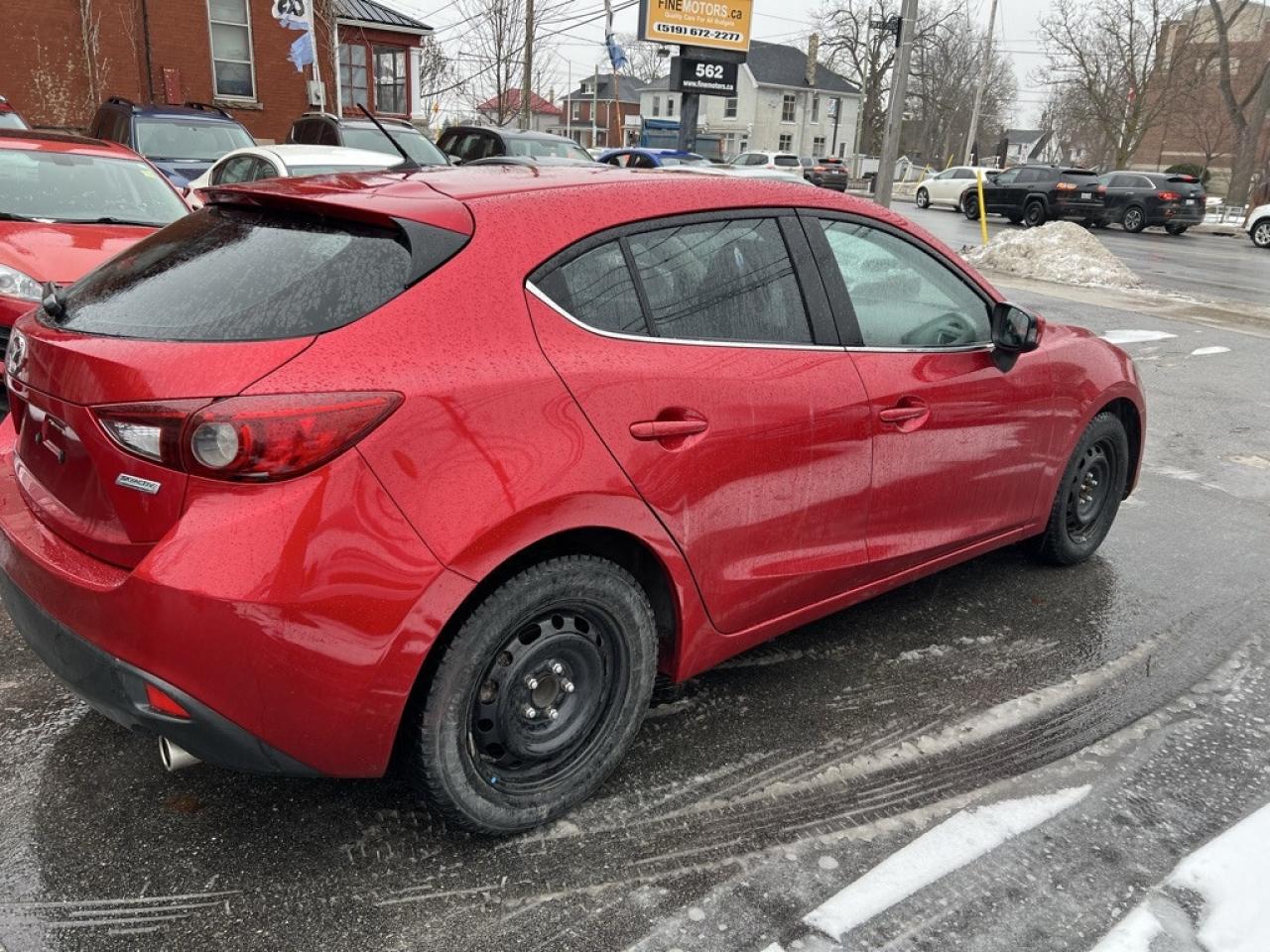 2014 Mazda MAZDA3 4dr Sedan Manual GS-SKY Photo