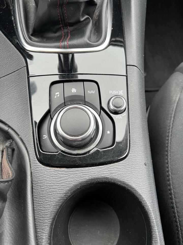 2014 Mazda MAZDA3 4dr Sedan Manual GS-SKY Photo