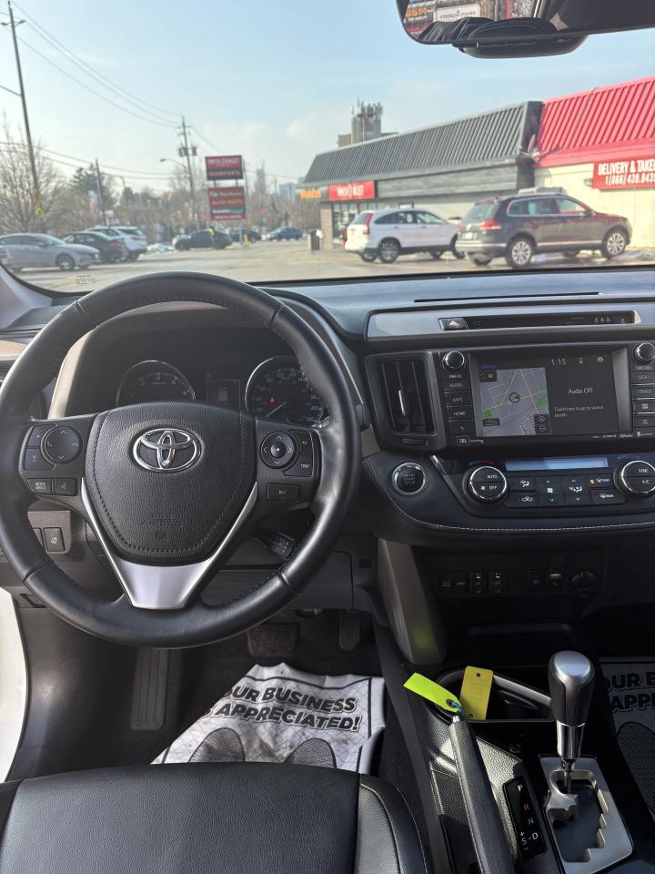 2017 Toyota RAV4 AWD 4dr Limited Photo