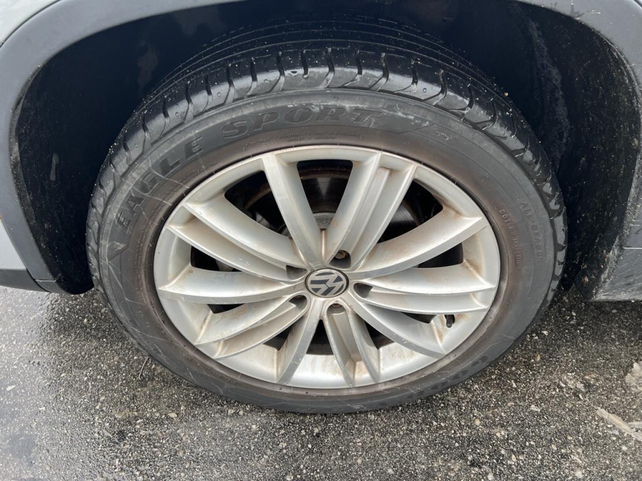 2013 Volkswagen Tiguan 4dr Automatic Highline 4Motion Photo