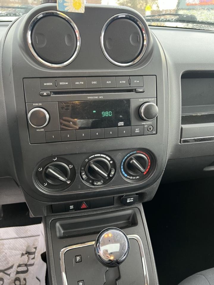 2009 Jeep Compass North 4dr Front-wheel Drive CVT Photo