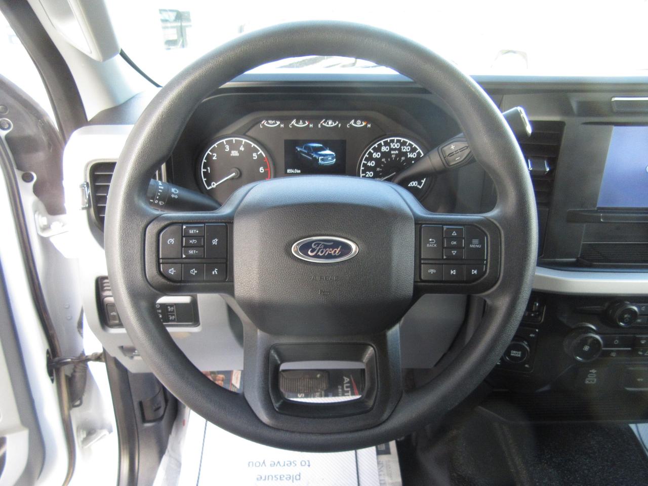 2024 Ford F-250 CREW CAB 4X4 8FT LONG BOX Photo