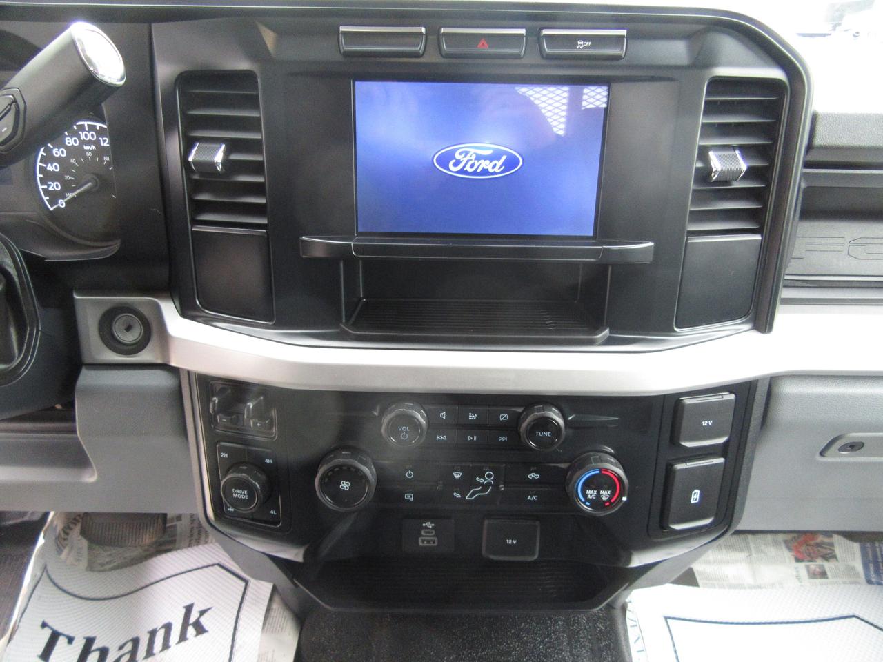 2024 Ford F-350 4X4 CREW CAB 9 FT FLAT DECK Photo