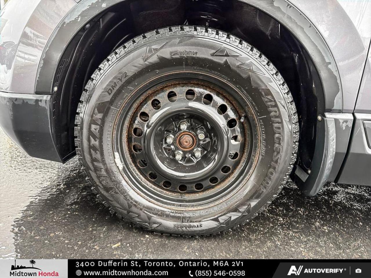2018 Honda CR-V AS IS   2 SETS OF TIRES   WINTER TIRES INCLUDED Photo