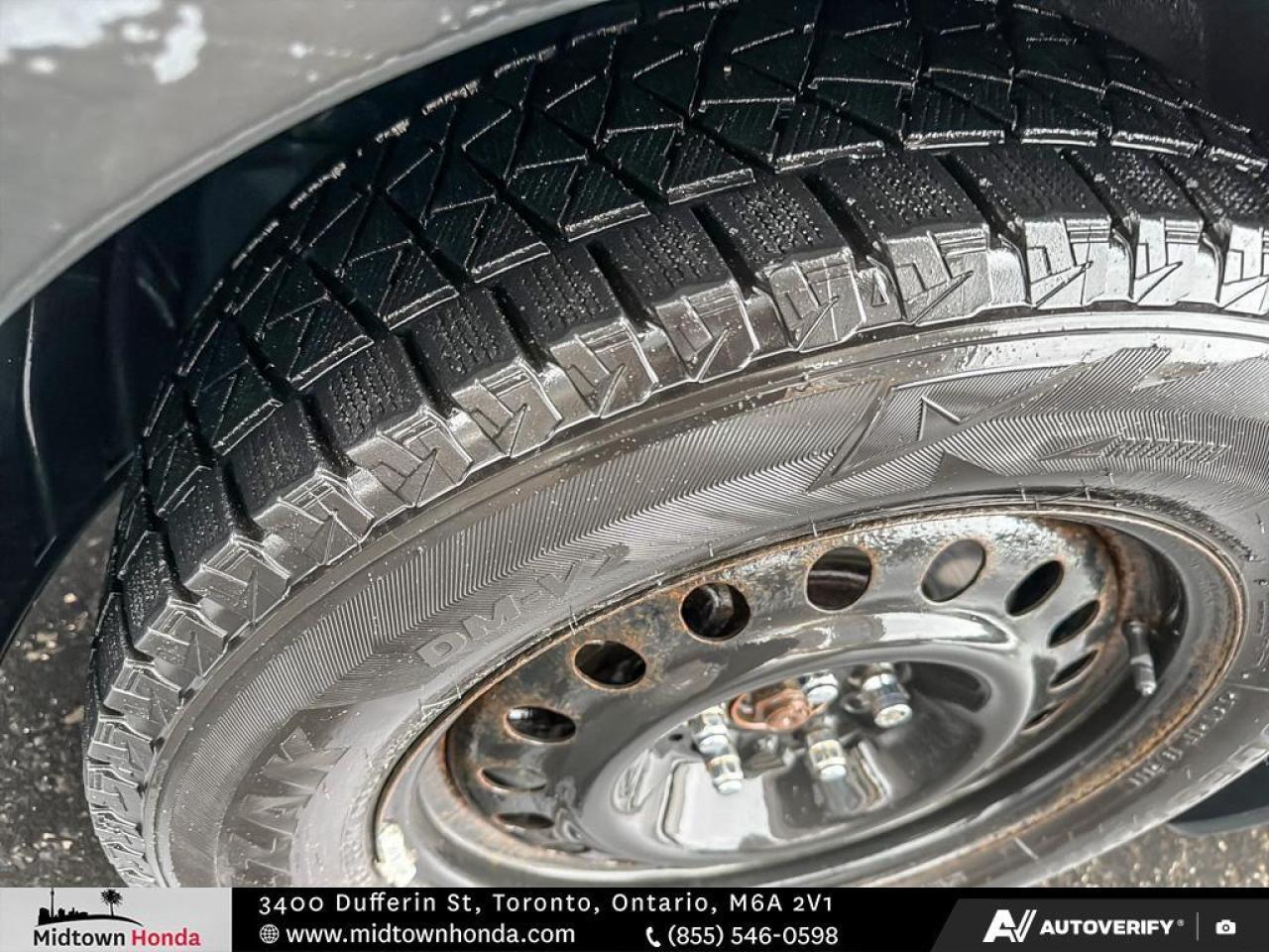 2018 Honda CR-V AS IS   2 SETS OF TIRES   WINTER TIRES INCLUDED Photo