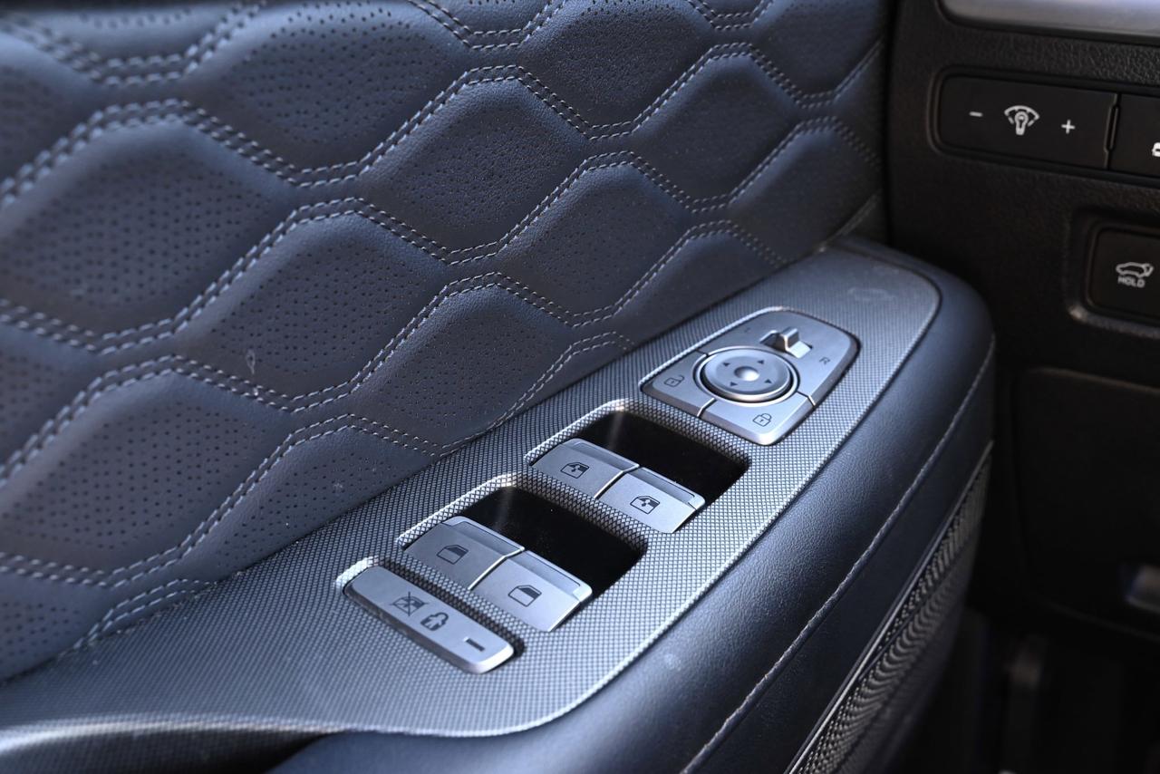 2021 Hyundai PALISADE Ultimate Calligraphy/ 1-Owner/ No Accidents/ Fully Photo