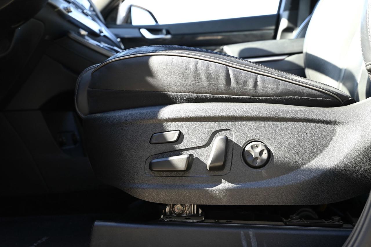 2021 Hyundai PALISADE Ultimate Calligraphy/ 1-Owner/ No Accidents/ Fully Photo