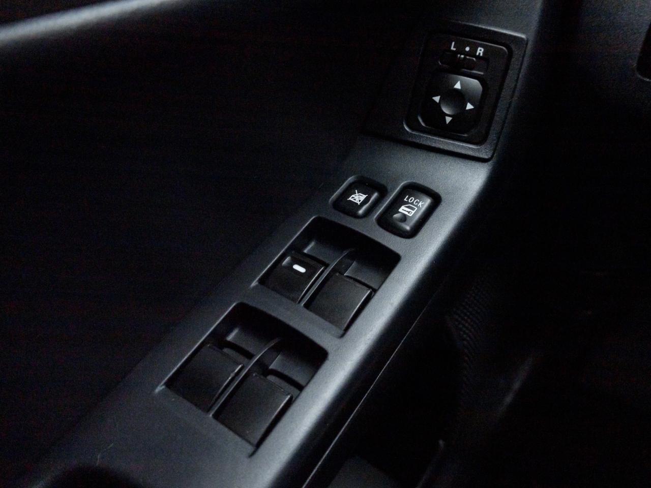 2015 Mitsubishi Lancer CVT SE FWD, Sunroof Photo