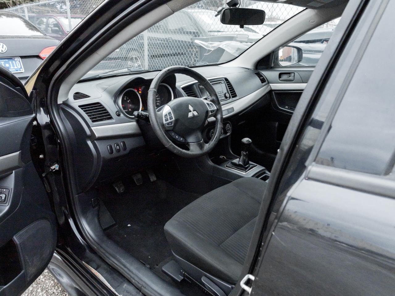 2015 Mitsubishi Lancer CVT SE FWD, Sunroof Photo