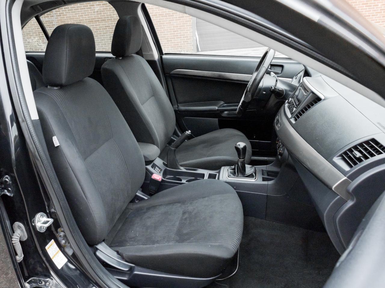 2015 Mitsubishi Lancer CVT SE FWD, Sunroof Photo