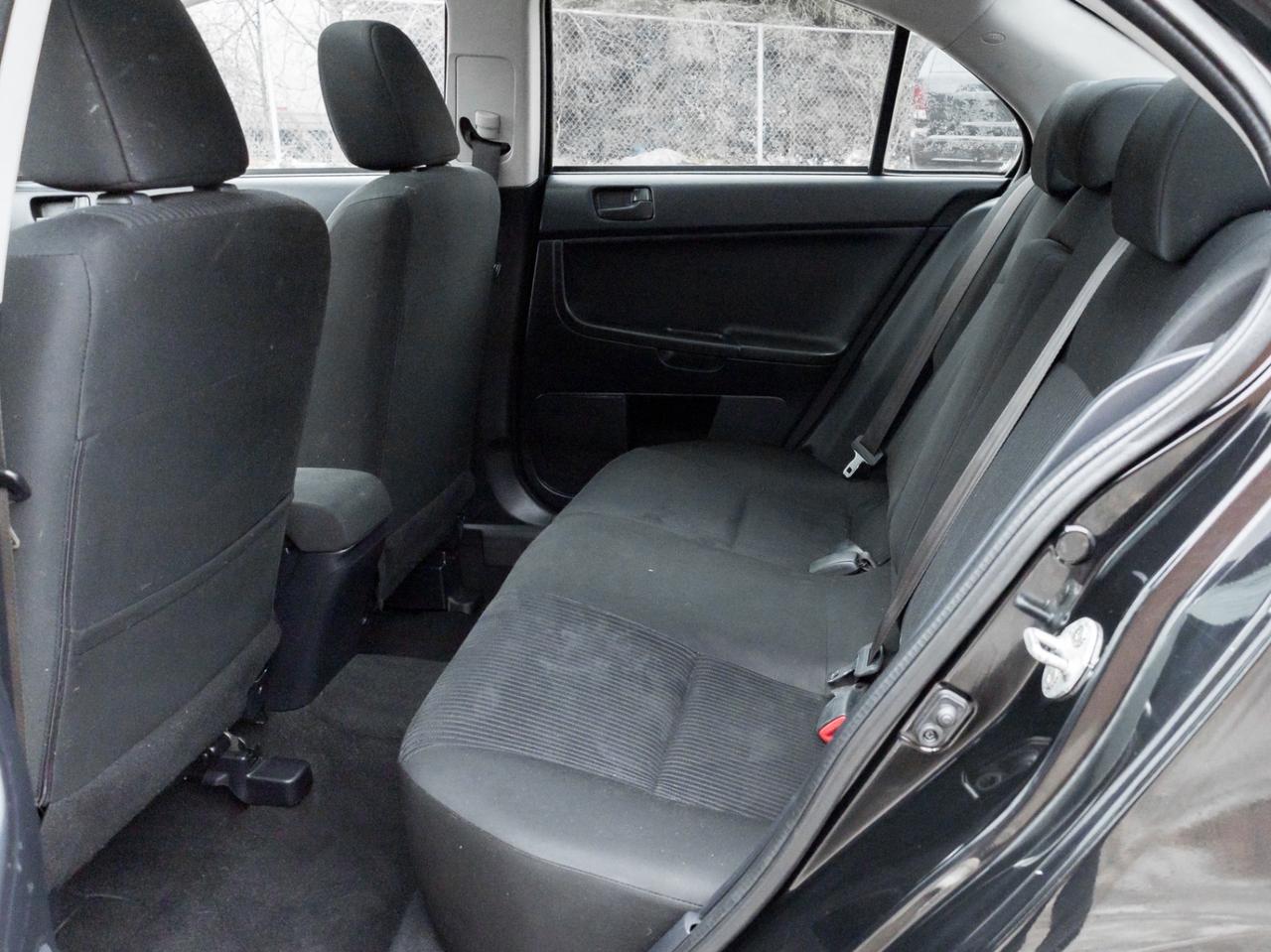 2015 Mitsubishi Lancer CVT SE FWD, Sunroof Photo