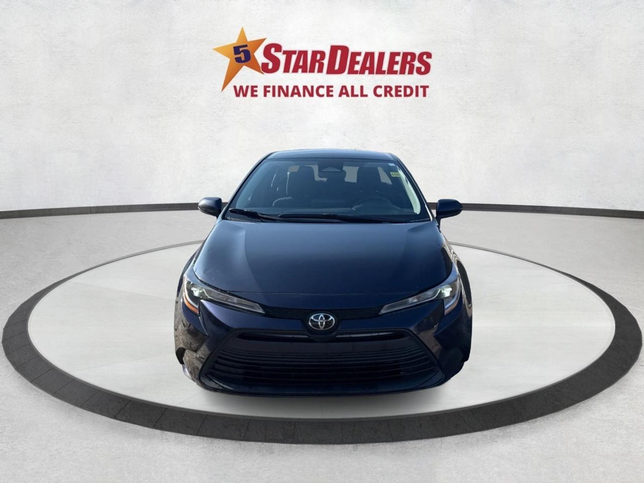 2024 Toyota Corolla LE HEATED SEATS MINT! WE FINANCE ALL CREDIT! Photo