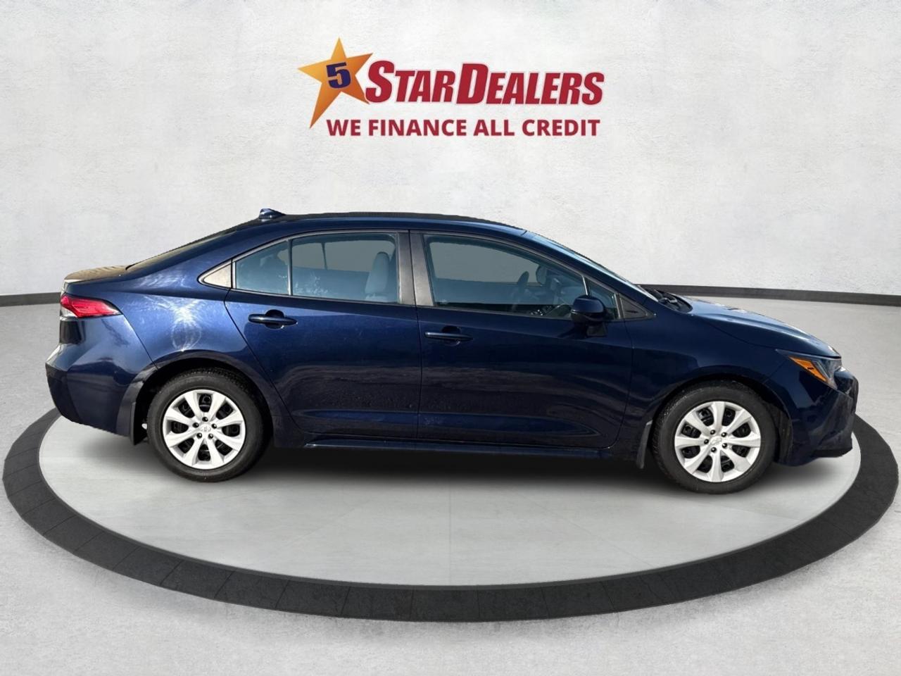 2024 Toyota Corolla LE HEATED SEATS MINT! WE FINANCE ALL CREDIT! Photo