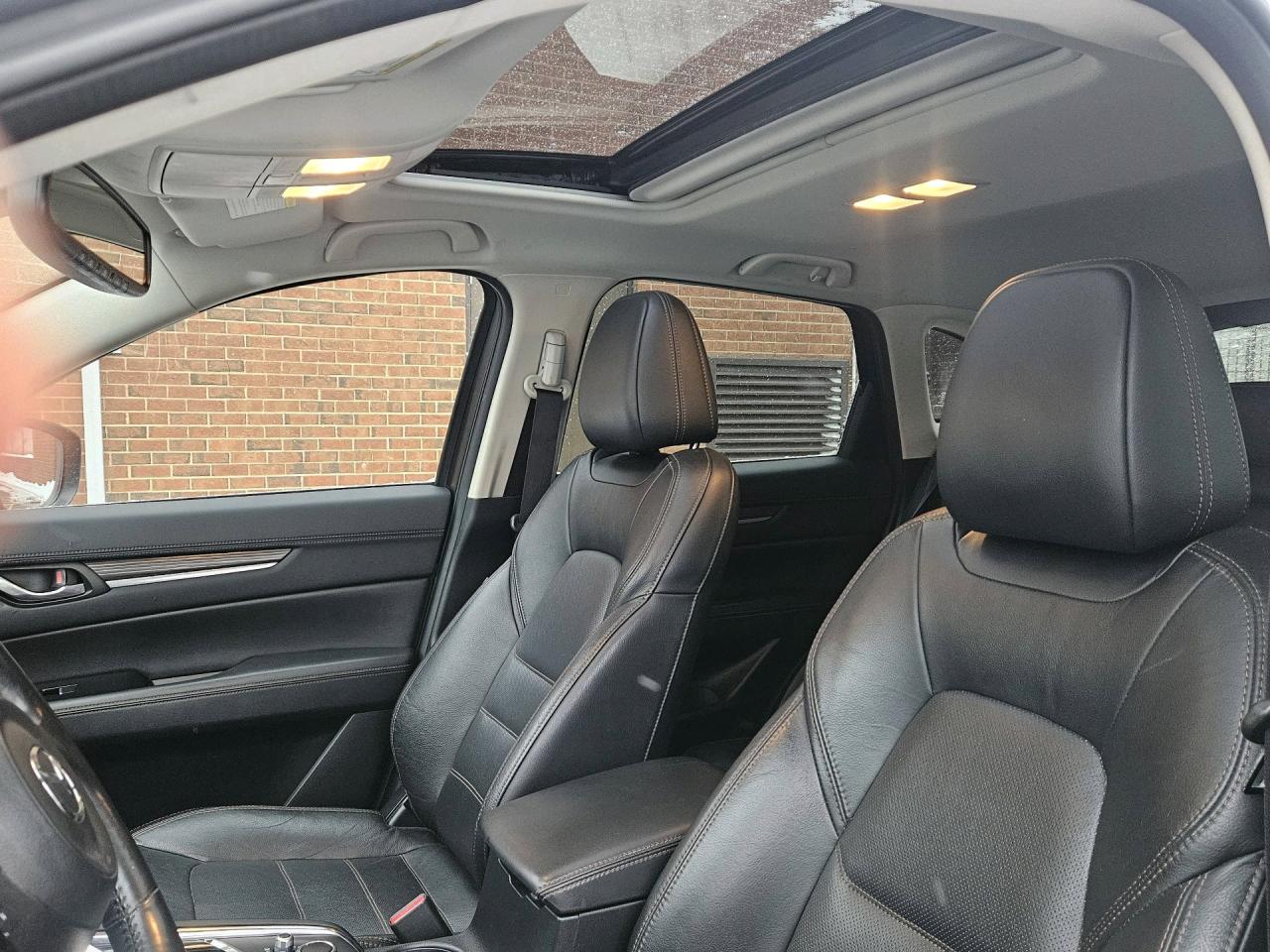 2017 Mazda CX-5 AWD GT, Navigation, Camera, Leather, Sunroof Photo