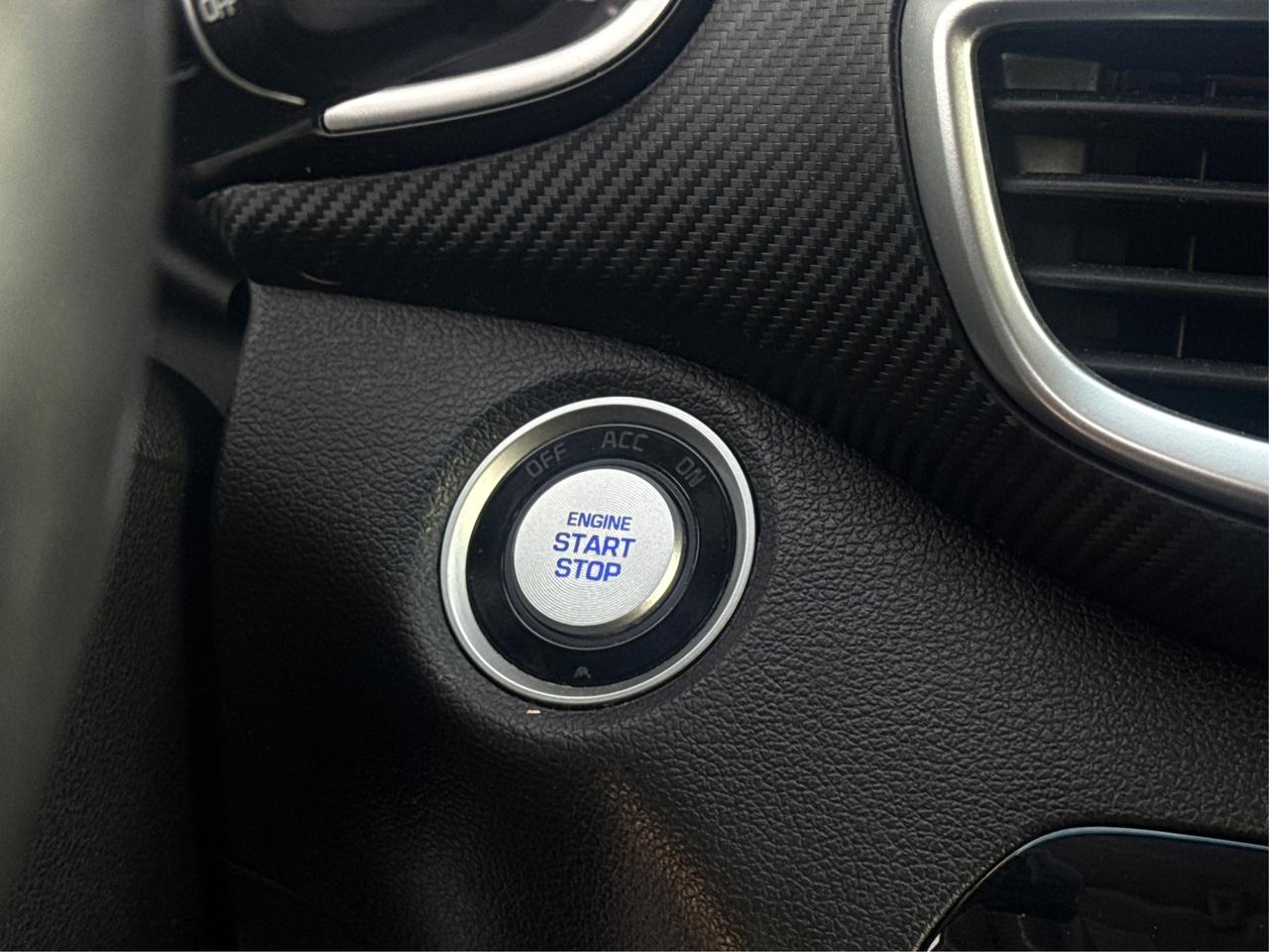 2021 Hyundai Tucson PANOROOF HEATED SEATS LOADED WE FINANCE ALL CREDIT Photo