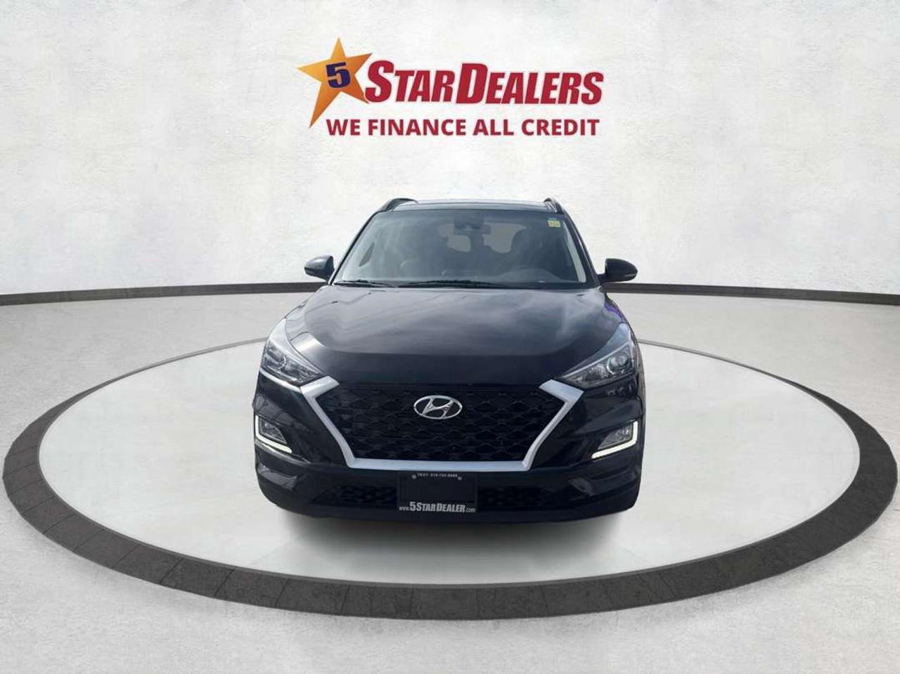 2021 Hyundai Tucson PANOROOF HEATED SEATS LOADED WE FINANCE ALL CREDIT Photo
