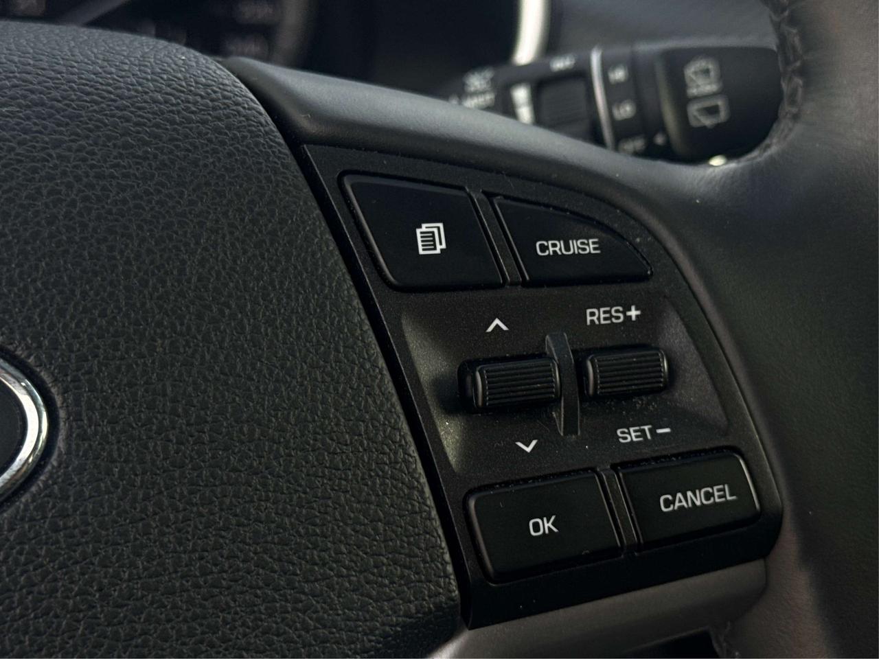 2021 Hyundai Tucson PANOROOF HEATED SEATS LOADED WE FINANCE ALL CREDIT Photo