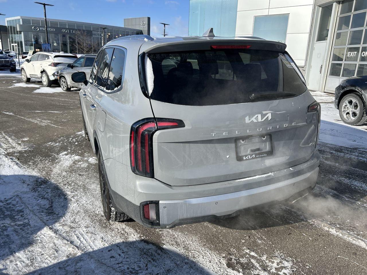 2024 Kia Telluride SX   Ultra-Low Mileage & Fully Loaded! Photo