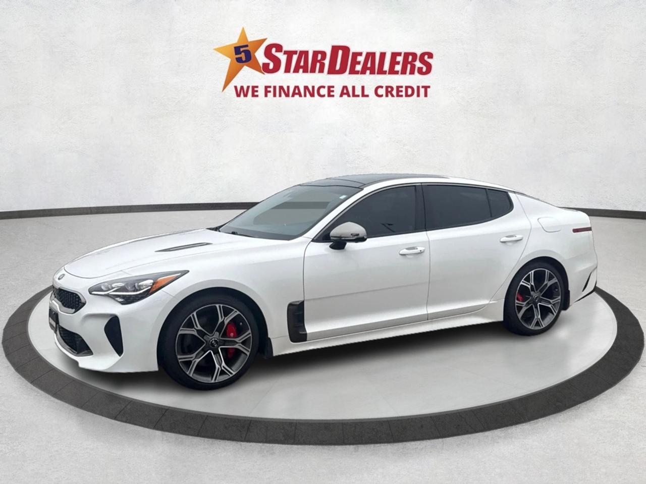 2018 Kia Stinger NAV PANO ROOF LEATHER CLEAN WE FINANCE ALL CREDIT! Photo2