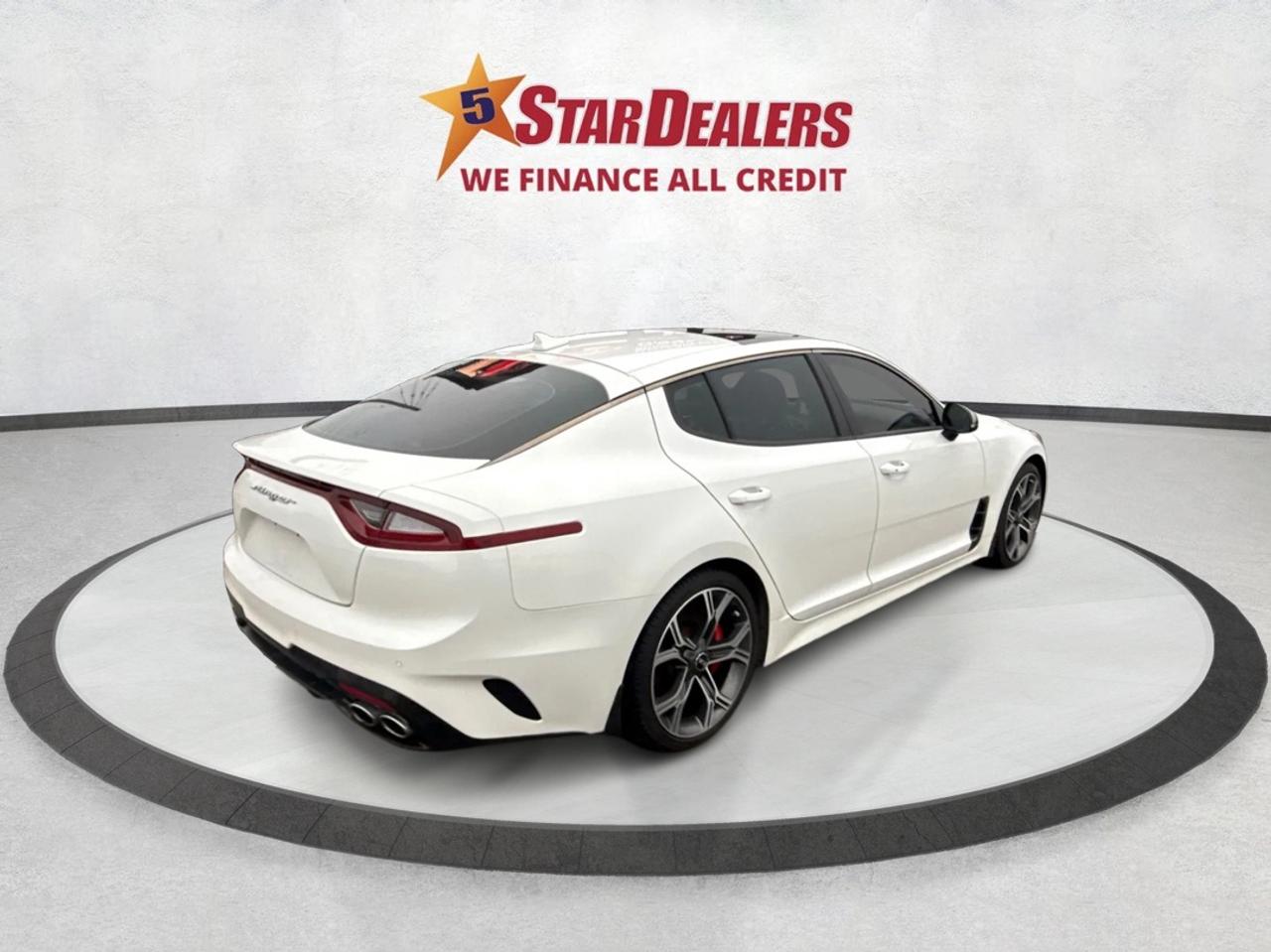 2018 Kia Stinger NAV PANO ROOF LEATHER CLEAN WE FINANCE ALL CREDIT! Photo