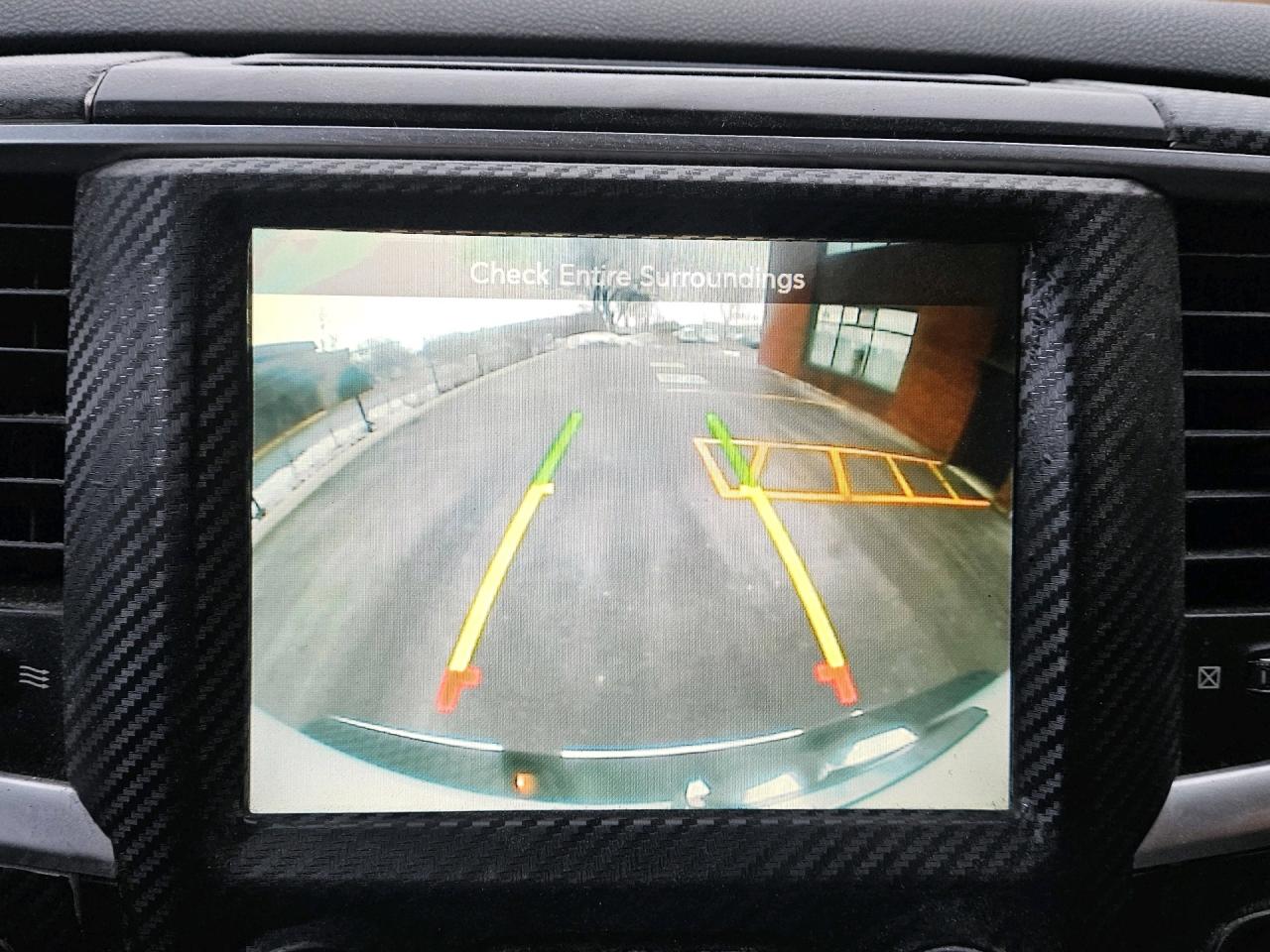 2016 RAM 1500 4WD Quad Cab 140.5 SLT, Diesel, Camera, Chrome Photo