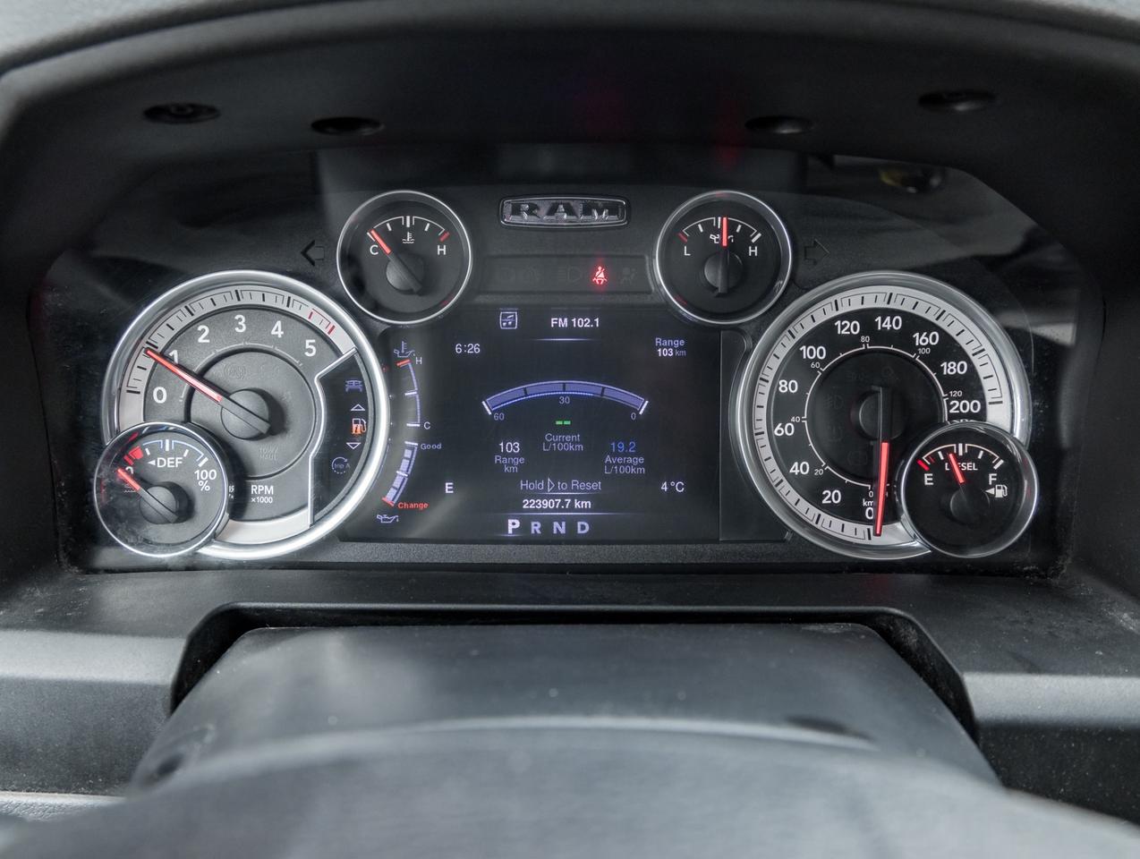 2016 RAM 1500 4WD Quad Cab 140.5 SLT, Diesel, Camera, Chrome Photo