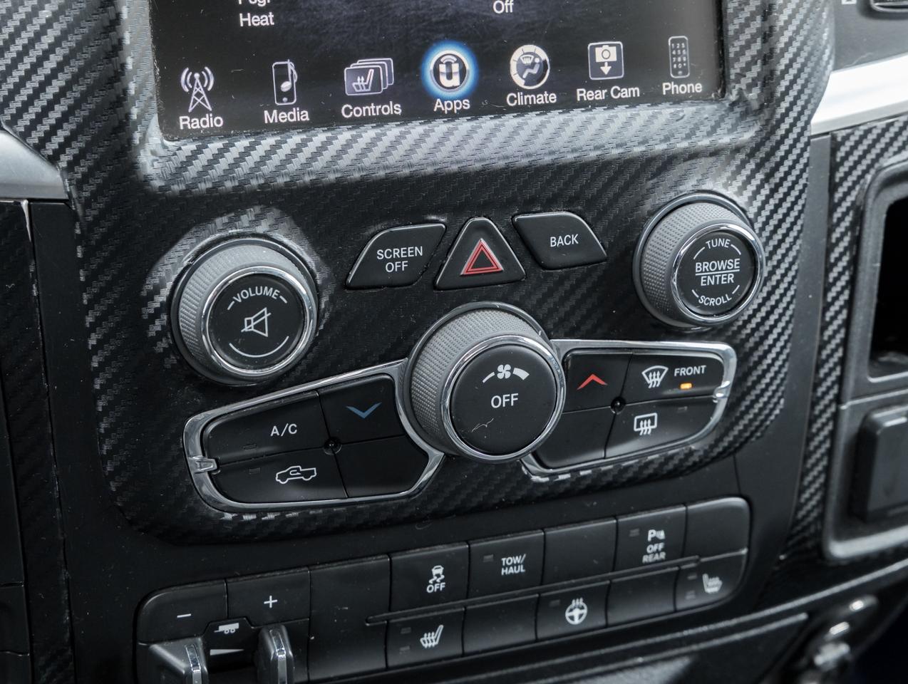 2016 RAM 1500 4WD Quad Cab 140.5 SLT, Diesel, Camera, Chrome Photo