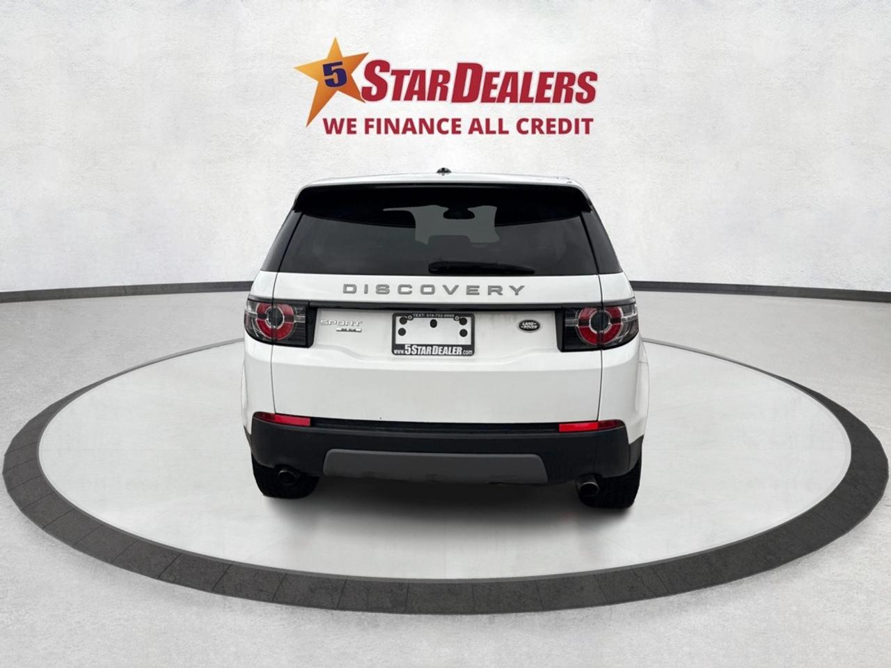 2016 Land Rover Discovery Sport AWD PANO ROOF HEATED SEATS WE FINANCE ALL CREDIT! Photo