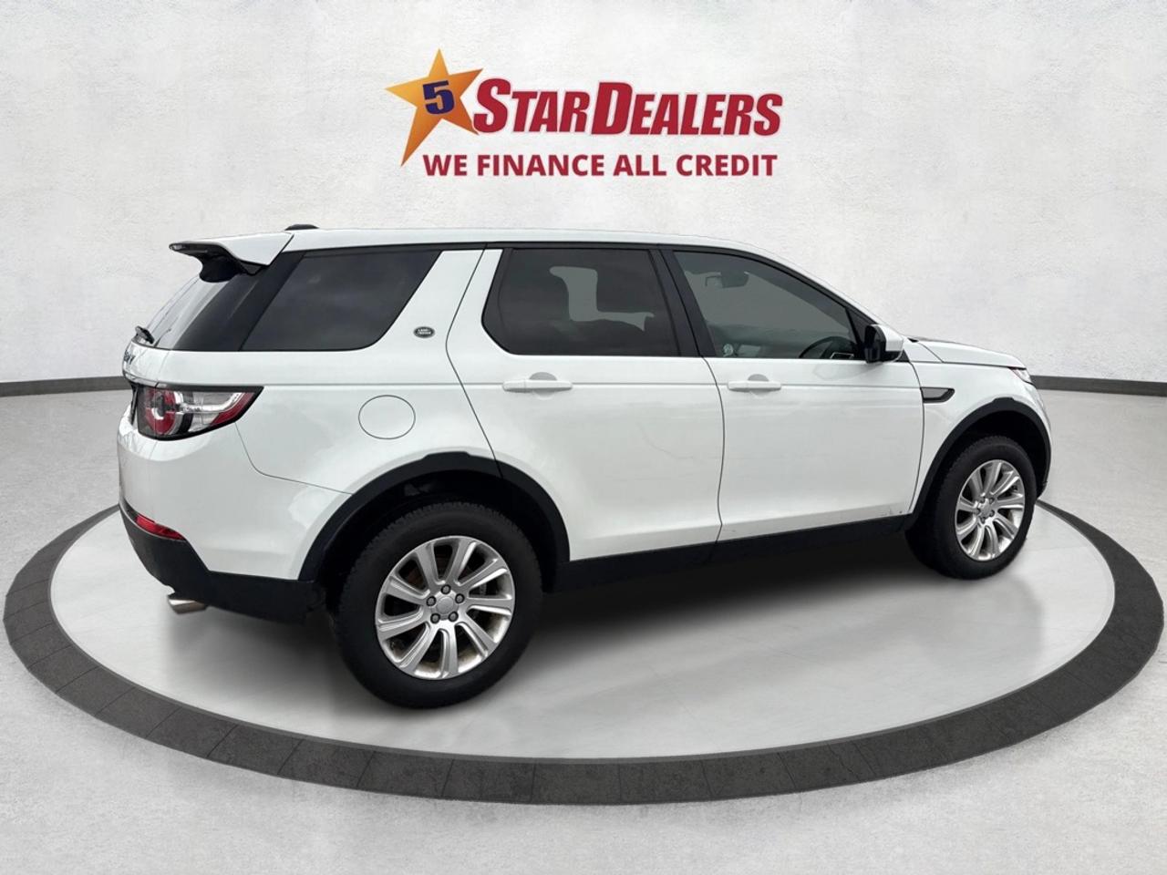 2016 Land Rover Discovery Sport AWD PANO ROOF HEATED SEATS WE FINANCE ALL CREDIT! Photo