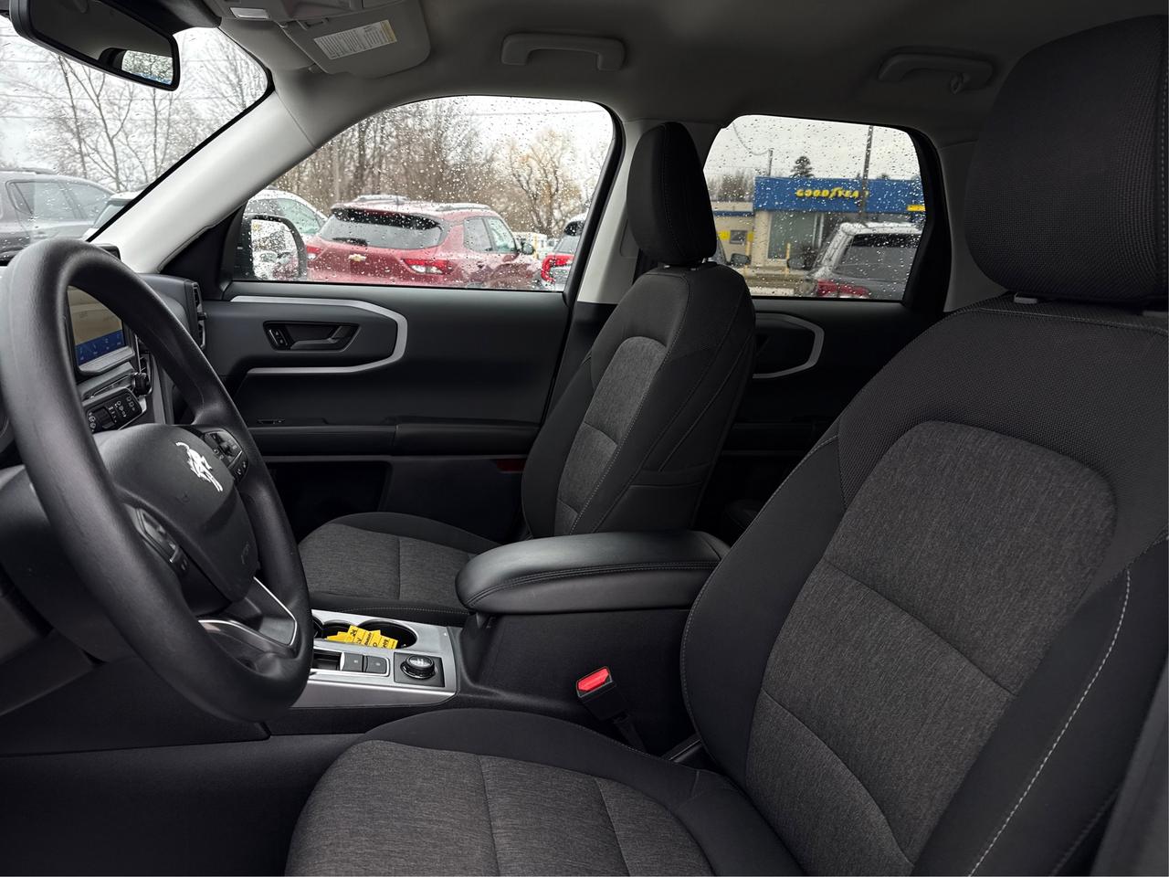 2024 Ford Bronco Sport AWD HEATED SEATS MINT WE FINANCE ALL CREDIT! Photo